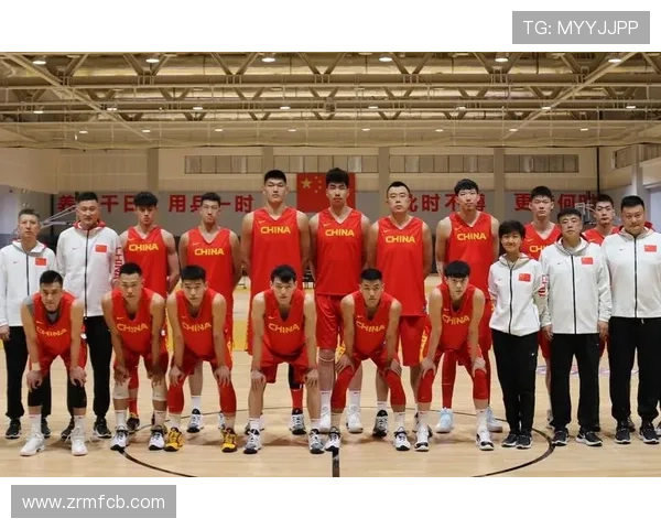 中国男篮新帅亮相集训开启冲击奥运资格关键征程备战亚洲赛新周期